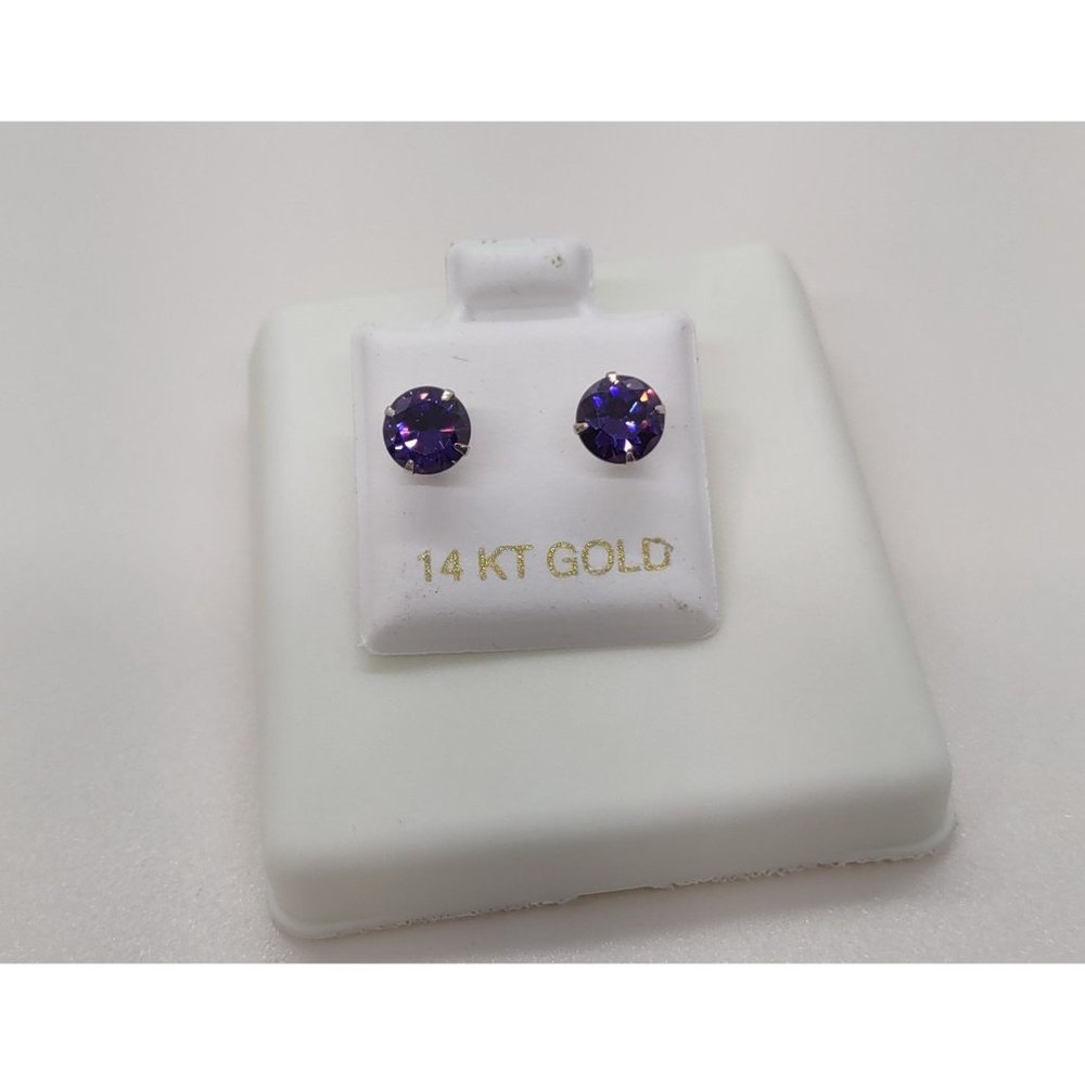 "HJ-E02" 14 Karat Yellow Gold Screw Backing Pupple CZ Round Stud Earrings -6mm